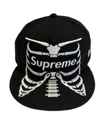 シュプリーム SUPREME Bones Box Logo New Era cap BLACK ボーンズ ボ ックスロゴ ニューエラ 71/2 59.6cm 黒 帽子 メンズ帽子 キャップ ブラック 101hat-161