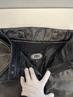 デグナー DEGNER 本皮 レザーパンツ バイカーパンツ ツーリング バイク用品 黒  ボトムスその他 ブラック Lサイズ 101MB-779