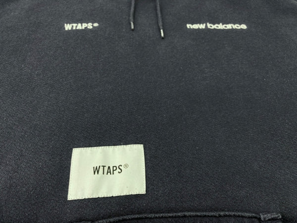 ダブルタップス WTAPS × NEW BALANCE ニューバランス ACADEMY HOODED アカデミー フーディ 紺 S2001SKU930 パーカ ロゴ ネイビー Sサイズ 104MT-1618