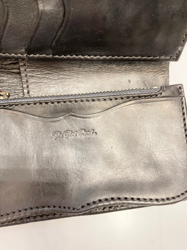 フラットヘッド THE FLAT HEAD レザー ミドルウォレット 折財布  黒  小銭入れ有り カードポケット有り 札入れ有り リザード系 財布・ケース メンズ財布 ブラック 101wal-36