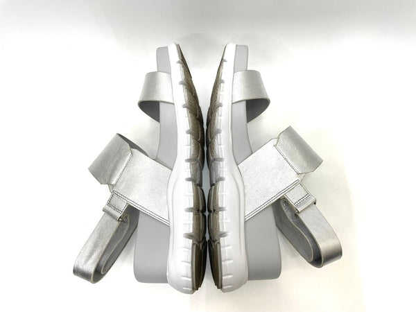 コール ハーン COLE HAAN ZERO GRAND ゼログランド メタリック ウェッジサンダル W23274 レディース シルバー 8B 25 601sh-22