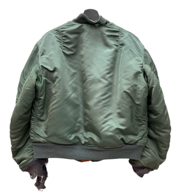 ミリタリー Military Item USAF U.S.AIR FORCE MA-1 Flight Jacket アメリカ軍 フライトジャケット 縦ステッチ SERVAL 緑 ジャケット 無地 グリーン Lサイズ 104MT-920