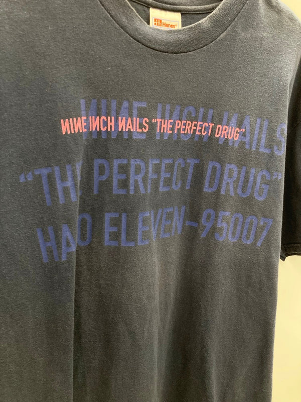 バンドTシャツ BAND-T Nine Inch Nails The Perfect Drug ナインインチネイルズ ザ パーフェクト ドラッグ NIN 古着 Tシャツ プリント ネイビー Lサイズ 101MT-2494
