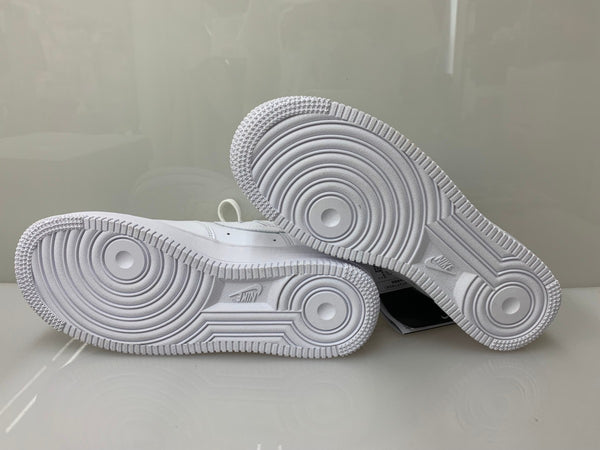 ナイキ NIKE AIR FORCE 1 '07 DD8959-100 レディース靴 スニーカー ホワイト 24.0cmサイズ 201-shoes1365