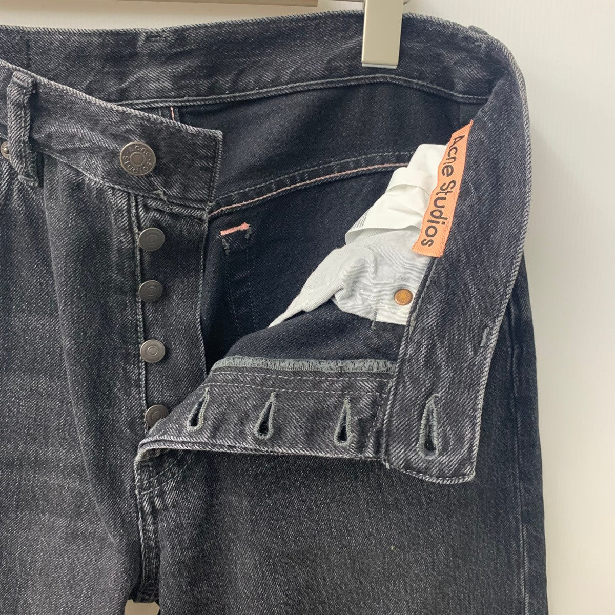 Acne Studios ブラックデニム Acne Studios アクネ ストゥディオズ 1989 loose fit jeans