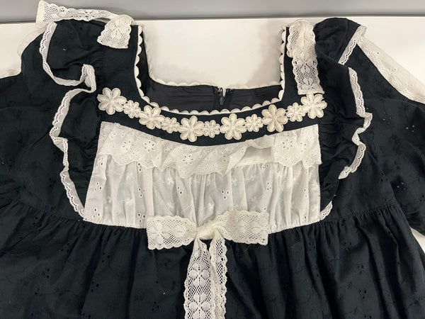 アンジェリックプリティ Angelic Pretty ロリイタ 黒 白 アイレットレース スカラップレース フリル リボン 0-030142-008 ワンピース ブラック 101LT-143