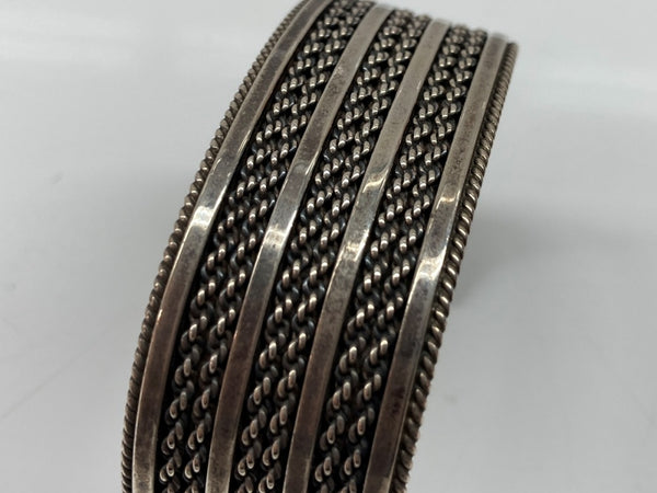 インディアンジュエリー Indian Jewelry Silver Bangle シルバー バングル ナバホ続 コインエッジ Tahe ブレスレッド 925 銀 メンズジュエリー・アクセサリー バングル 総柄 シルバー 104A-57