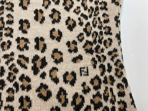 フェンディ FENDI オールド OLD レトロ ニット ラウンドネック 総柄 ロゴ ウール ビスコース レーヨン MADE IN ITALY イタリア製  セーター ヒョウ柄・レオパード柄 ベージュ SIZE40 104LT-248