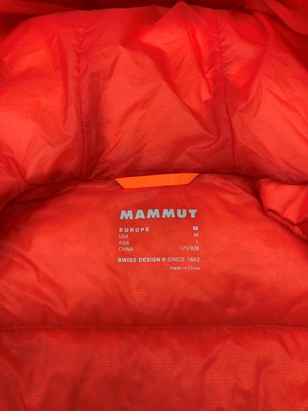 マムート MAMMUT MERON IN HOODED JACKET メロン インサレーション フーデット ジャケット ダブルジップ アウトドア アウター 赤 1013-00741 ジャケット ロゴ レッド Lサイズ 104MT-2168