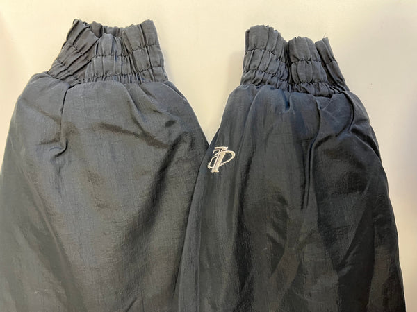 US US古着 Chicago Bulls シカゴ ブルズ 中綿ジャケット 赤 黒 ジャケット ブラック 101MT-5390