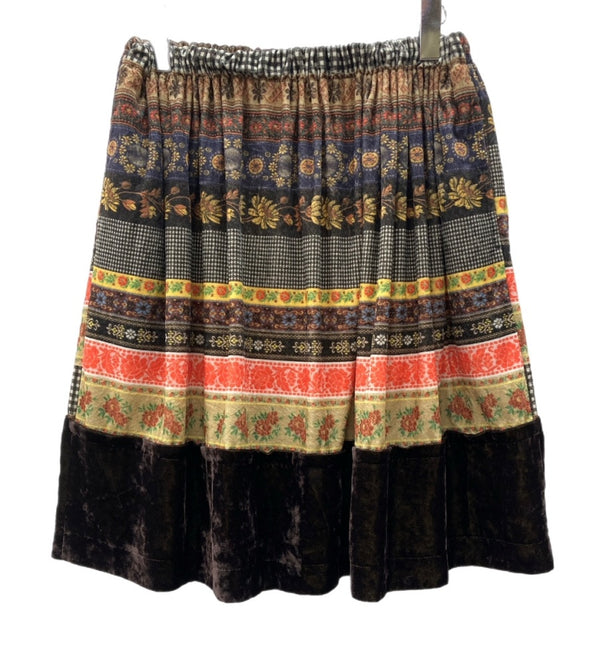 コムデギャルソン COMME des GARCONS タオ tao 2009年製 パリコレ コレクション着用 ベロア ウエストゴム ポケット付 ギンガムチェック エスニック柄 日本製 ブラウン系 3D-S032 スカート 花・植物 マルチカラー XSサイズ 104LB-44