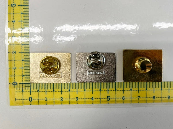 パタゴニア PATAGONIA ヴィンテージ ロゴ ピンズ フィッツロイ 葛飾北斎 ピンバッチ 3個セット メンズジュエリー・アクセサリー その他 マルチカラー 101G-227