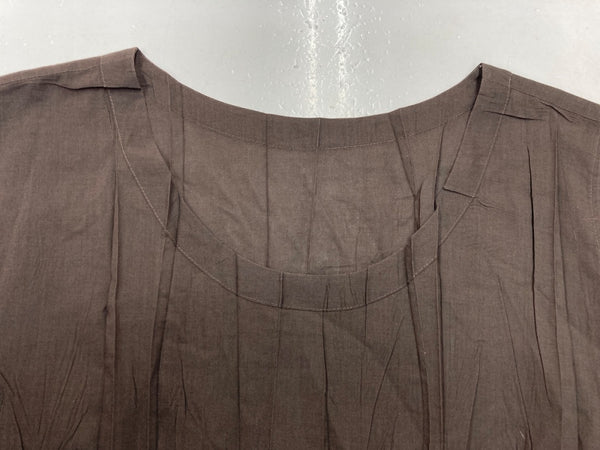 イッセイミヤケ ISSEY MIYAKE プリーツプリーズ PLEATS PLEASE ノースリーブ ミモレ丈 ミディ丈 シワプリーツ加工 バックリボン ウエストマーク 日本製 BROWN 茶色 PP93-PH975 ワンピース ブラウン SIZE3 104LT-165