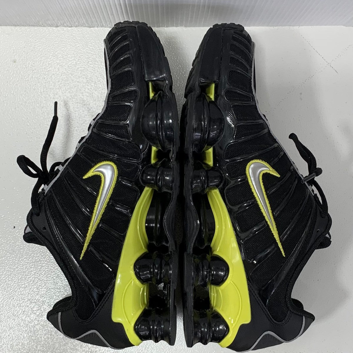 ナイキ NIKE SHOX TL ショックス CN0151-002 メンズ靴