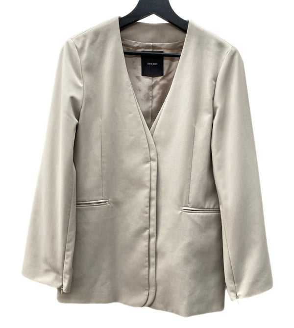 アニュアンス  anuans 完売品 23年モデル レイヤード カラー スリットスリーブジャケット フレアスリーブ ウエストマーク 内袖切替 フォーマル オフィスカジュアル エレガント BEIGE 1523101003-0 ジャケット ベージュ フリーサイズ 104LT-186