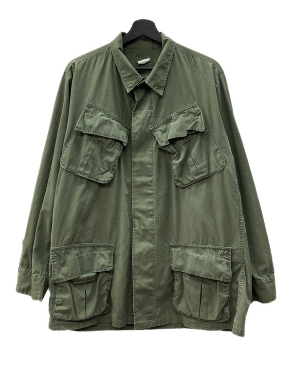 ミリタリー Military US ARMY JUNGLE FATIGUE JACKET ジャングル ファティーグ ジャケット ヴィンテージ 米軍 軍物 シャツ 緑 ジャケット 無地 カーキ Mサイズ 104MT-1762