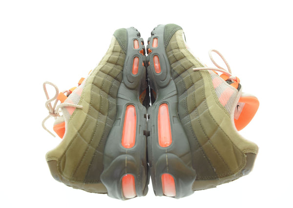ナイキ NIKE AIR MAX 95 エアマックス 95 スニーカー NEUTRAL OLIVE AT2865-200 メンズ靴 スニーカー グリーン 26.5cm 103S-765