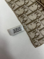 クリスチャンディオール Christian Dior トロッター柄 総柄 大判シルクスカーフ イタリア製 茶 マフラー・スカーフ レディーススカーフ ブラウン 101G-239