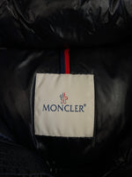モンクレール MONCLER 22 MONCLER GENICHI GILET ロゴ ダウンベスト 2WAY フード着脱 黒 サイズ2 ベスト ブラック 101MT-5413