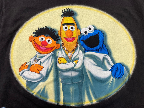 ヴィンテージ vintage 90s 90年代 SESAME STREET FEVER セサミストリート 映画 ムービー パロディ 両面プリント USA製 黒 Tシャツ キャラクター ブラック Mサイズ 104MT-1851