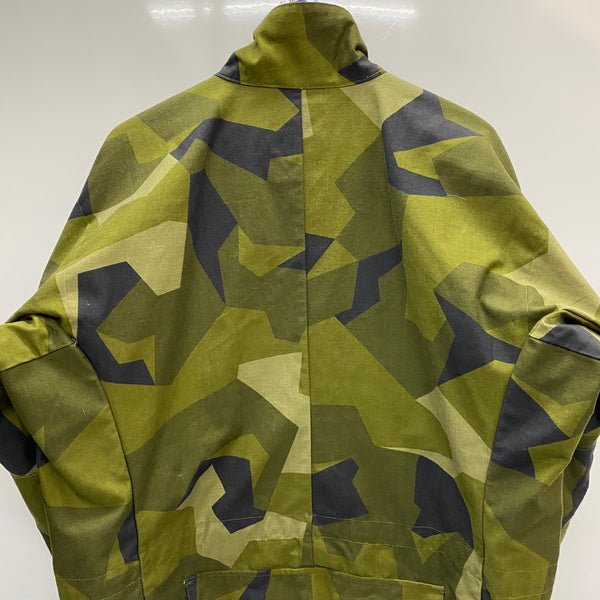 【曜日割引対象外】 ミリタリー MILITARY スウェーデン軍 M90 フィールドジャケット Active Life Equipment ALE ジャケット グリーン 201MT-4890 VB