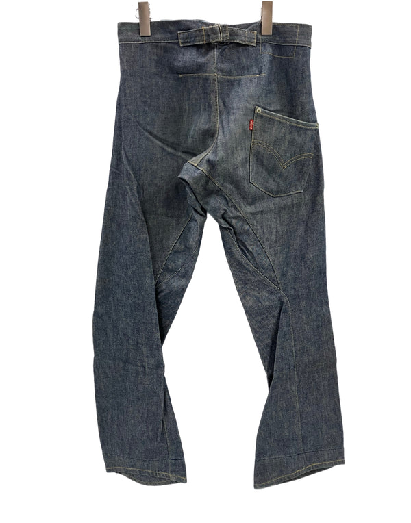リーバイス Levi's 00's Y2K ENGINEERED JEANS LOOSE エンジニアジーンズ 立体裁断 3D シンチバック 片ポケ カーブパンツ バナナパンツ 日本製 00002-08 デニム ブルー W29 101MB-748