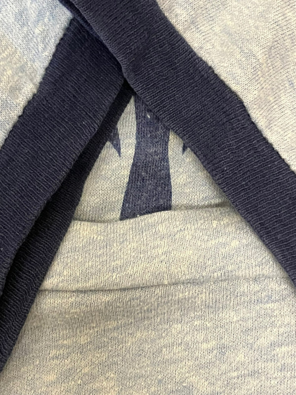 チャンピオン Champion 70's 70年代 バータグ 蝶 バタフライ DAY CAMP 染み込み プリント vintage ヴィンテージ made in USA アメリカ製 リンガーＴ Tシャツ ベージュ Mサイズ 101MT-4037
