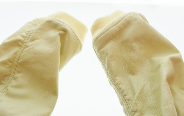 オタギラ  OTAGIRA MA-1タイプ ラムスキン ジャケット ジャケット ベージュ Mサイズ 103MT-3189