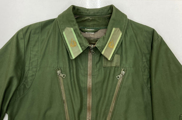 ミリタリー Military スウェーデン軍 M69 タンカースジャケット SWEDISH ARMY ユーロ ハの字 ジップ 緑 サイズ C44 ジャケット 無地 グリーン 104MT-1483