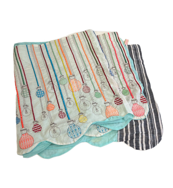 ウロコ ULOCO 刺繍 テキスタイル ステッチ ストール ウロコ電気 w  電球 ライト 白 水色 ストライプ マフラー・スカーフ レディースマフラー・ストール ホワイト 101G-232