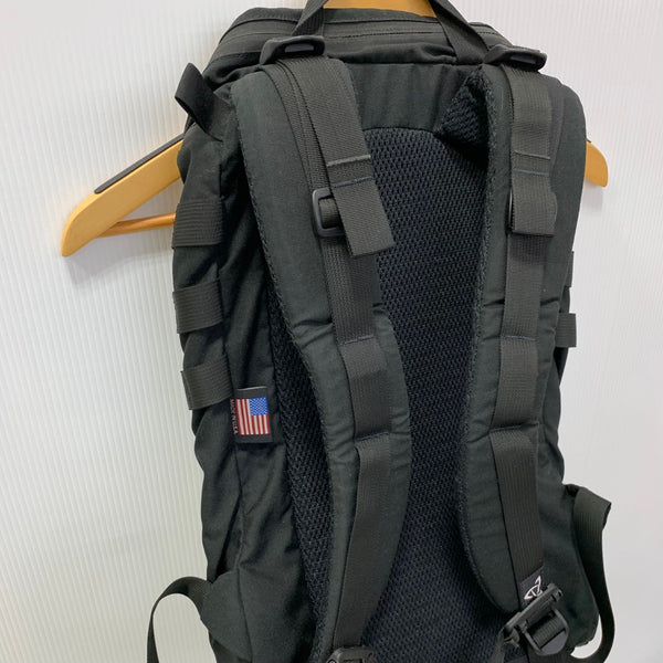 ミステリーランチ MYSTERY RANCH 1day assault アサルト USA製 バッグ メンズバッグ バックパック・リュック ブラック 201goods-829