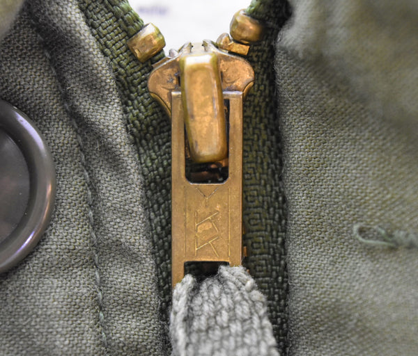 ミリタリーアイテム Military items 80s USNAVY A-2 デッキジャケット 後期 80s アメリカ海軍  8415-00-753-5612 ジャケット カーキ Mサイズ 103MT-2530