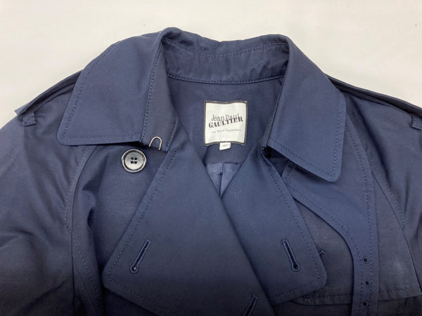 ジャンポールゴルチエ Jean Paul GAULTIER トレンチ TRENCH COAT ライトアウター テーラード TAILORED ダブルブレスト ウエストベルト スロートラッチ 膝丈 ベトナム製 NAVY 紺 JP-S16-C0001-A コート ネイビー SIZE40 104LT-235