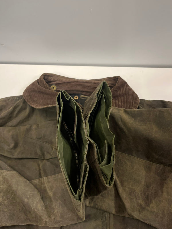 バブアー BARBOUR  BORDER JACKE ボーダージャケット  ワックス コットン オイルドジャケット コート C44 ジャケット カーキ 101MT-5346