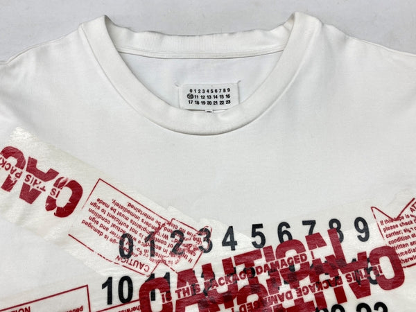 メゾンマルジェラ Maison Margiela カレンダーロゴ テーピング プリント Tシャツ オーバーサイズ 白 S50GC0568 size 52 Tシャツ プリント ホワイト 104MT-1560