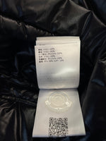 モンクレール MONCLER 22 MONCLER GENICHI GILET ロゴ ダウンベスト 2WAY フード着脱 黒 サイズ2 ベスト ブラック 101MT-5413