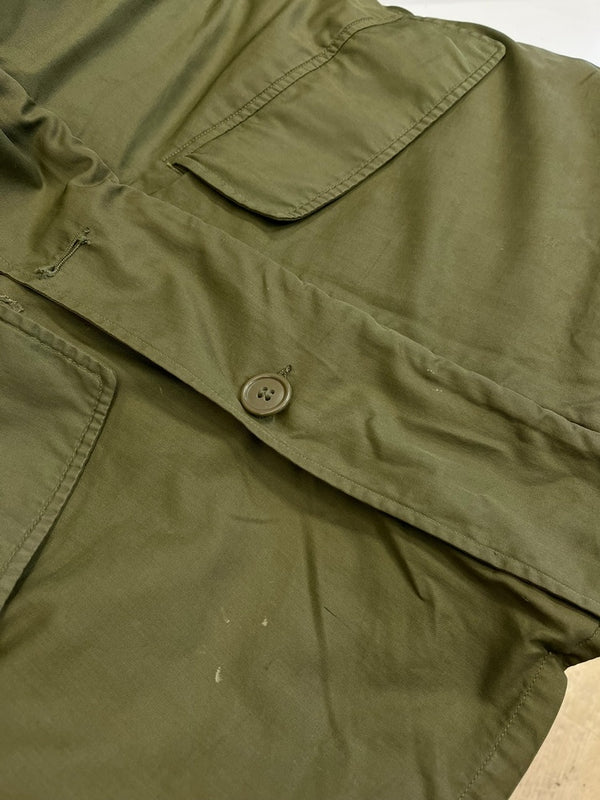 ミリタリー military US ARMY Air Force エアフォース B-2 B2 フライトジャケット  サイズ38 ジャケット カーキ 101MT-4881