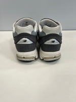 ニューバランス new balance M2002RFB メンズ靴 スニーカー グレー 27cm 101sh-2209