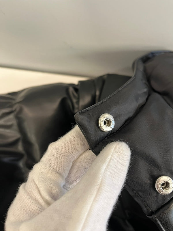 エモダ EMODA 2WAYオーバーフードダウン ダウンジャケット ダウンベスト 黒 042410230101-01 ジャケット ブラック フリーサイズ 101LT-201