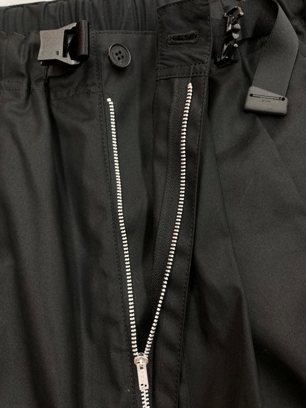 コムデギャルソン COMME des GARCONS HOMME GABARDINE PANTS ギャバジン パンツ 綿エステル ベルト ジップフライ 黒 無地 HN-P003 ボトムスその他 ブラック Mサイズ 104MB-247