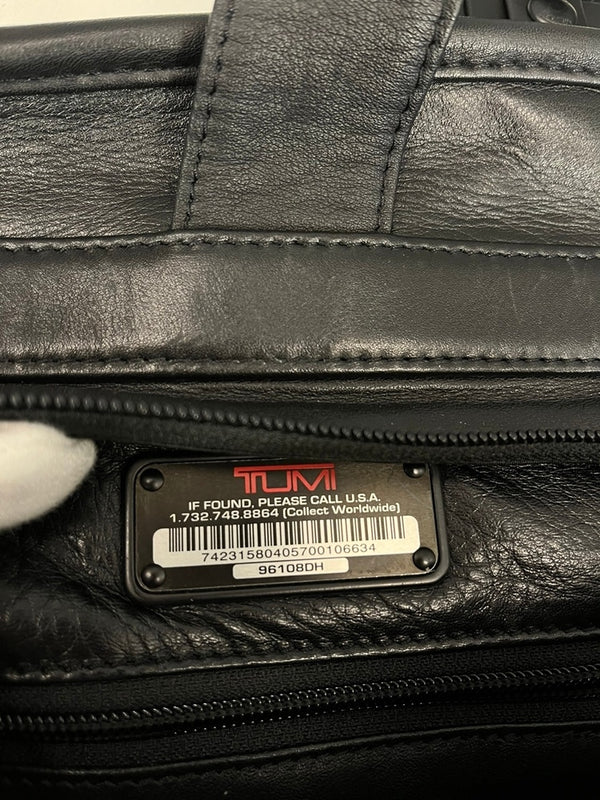 トゥミ TUMI インターナショナル・オーガナイザー・ブリーフ  レザー バッグ メンズバッグ ビジネスバッグ・ブリーフケース ブラック 101bag-207