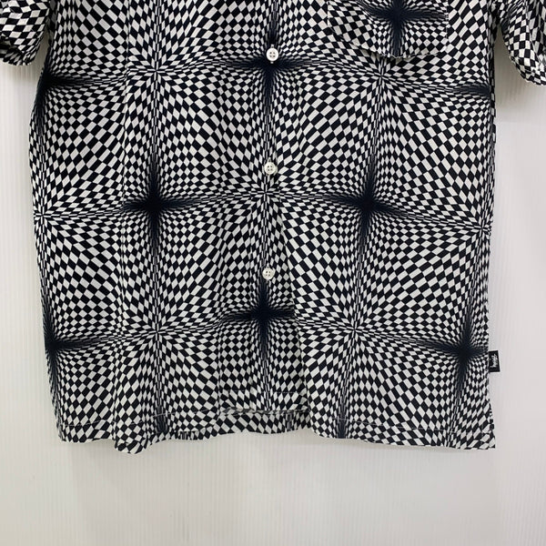 ステューシー STUSSY Psychedelic Checker Shirt 半袖シャツ ホワイト Mサイズ 201MT-3906