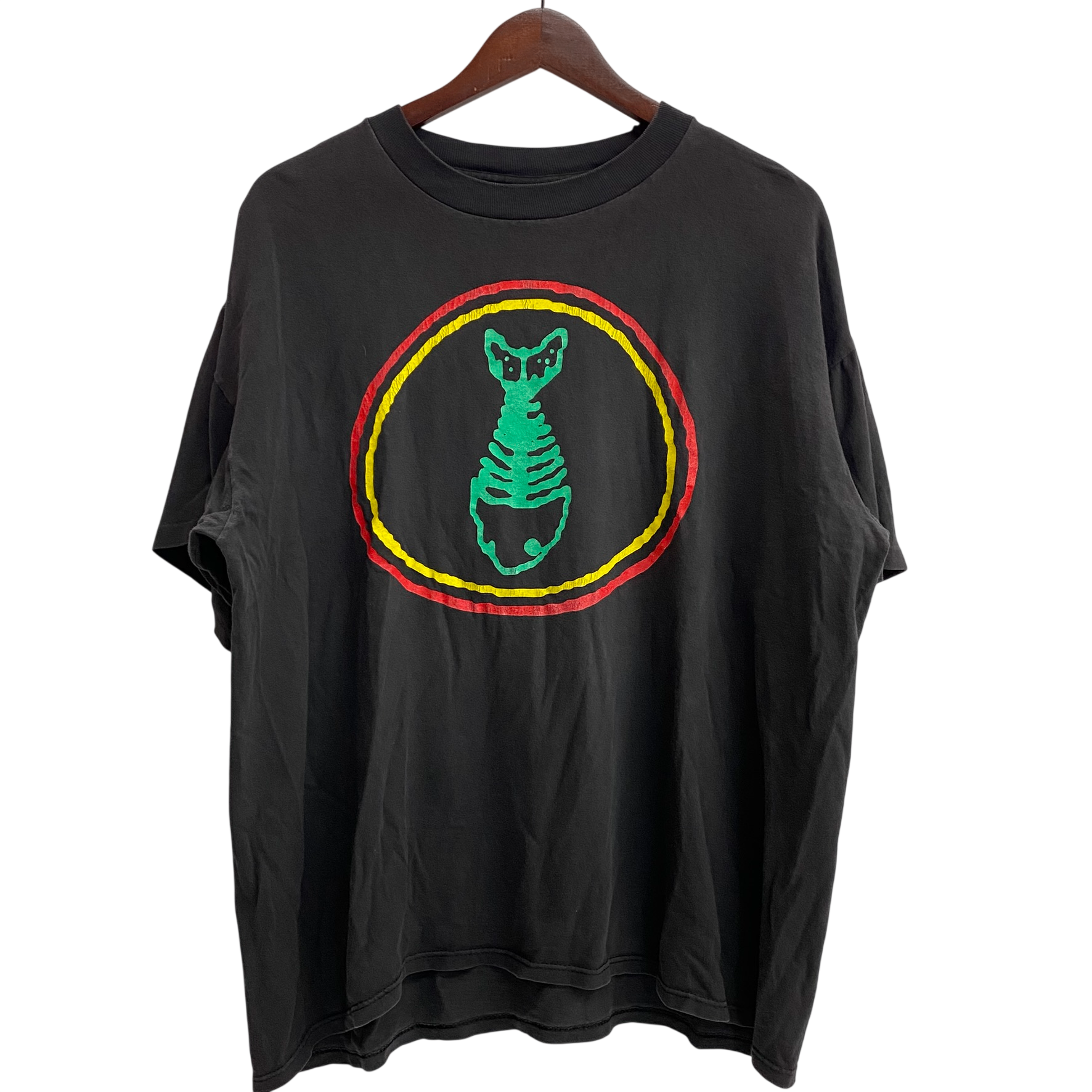 【レア】Fishbone スモーキング・フィッシュ Tシャツ 90s タバコ 魚 レア】Fishbone スモーキング・フィッシュ Tシャツ 90s タバコ 魚 古着