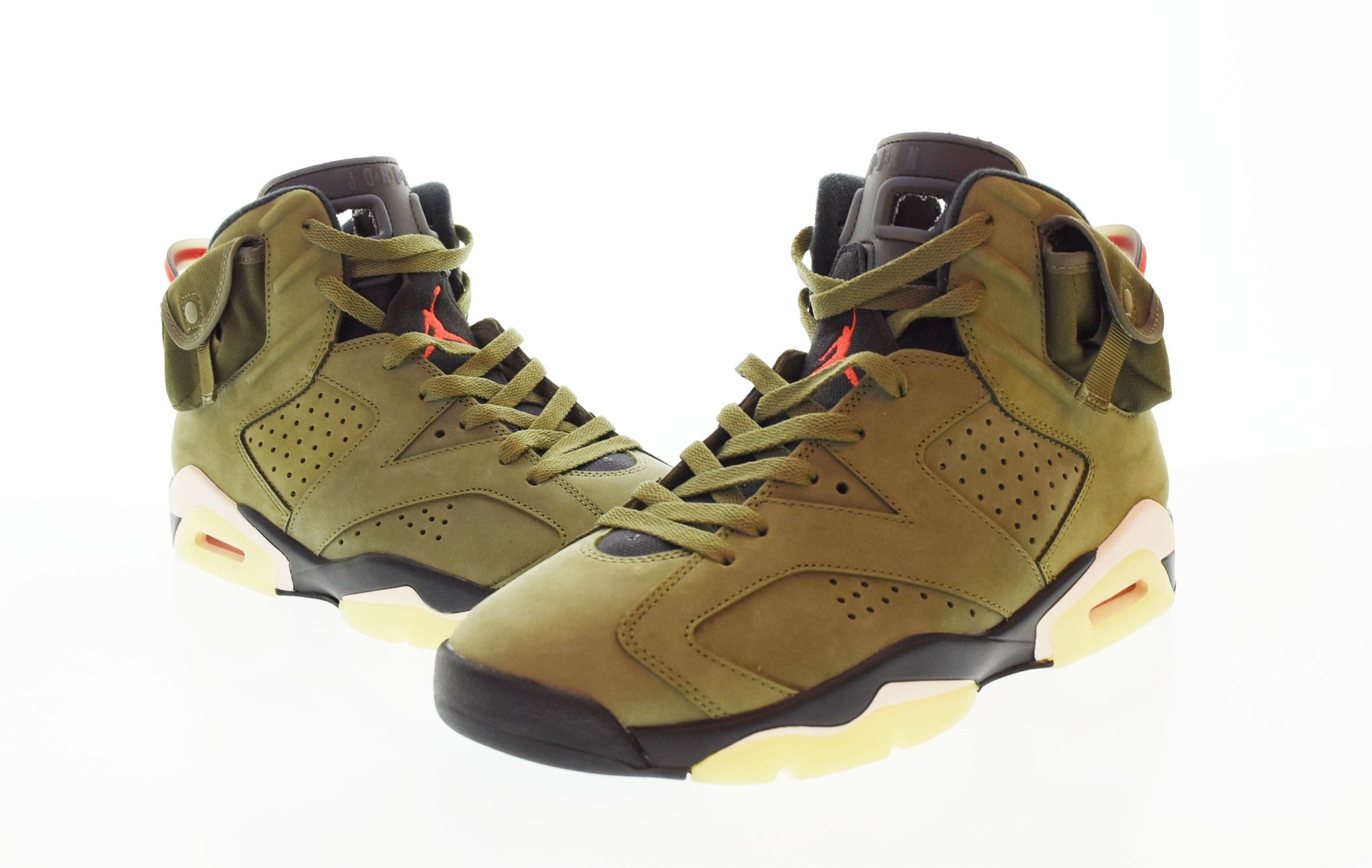 ナイキ NIKE AIR JORDAN 6 RETRO TRAVIS SCOTT エアジョーダン 6