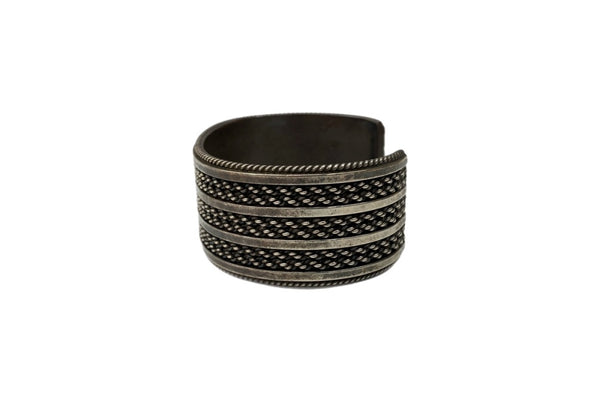 インディアンジュエリー Indian Jewelry Silver Bangle シルバー バングル ナバホ続 コインエッジ Tahe ブレスレッド 925 銀 メンズジュエリー・アクセサリー バングル 総柄 シルバー 104A-57