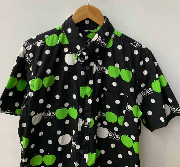 コムデギャルソン COMME des GARCONS ビートルズ THE BEATLES VZ-B005 半袖シャツ ロゴ ブラック Mサイズ 201MT-2399