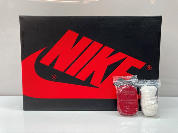 ナイキ NIKE 16年製 AIR JORDAN 1 RETRO HIGH OG BANNED エア ジョーダン レトロ ハイ ブレッド AJ1 シューズ 赤 黒 555088-001 メンズ靴 スニーカー レッド 29.5cm 104S-984