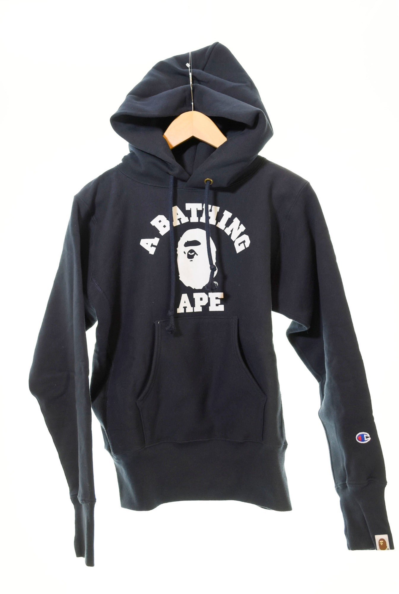 アベイシングエイプ A BATHING APE Champion チャンピオン リバースウィーブ ロゴ プリント パーカー パーカ プリント ネイビー  Sサイズ 103MT-695 | 古着通販のドンドンサガール