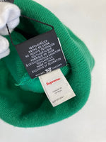 シュプリーム SUPREME ニューエラ NEW ERA ニューヨークヤンキース ニットキャップ ビーニー 緑 ロゴ 帽子 メンズ帽子 ニット帽 グリーン 101hat-117