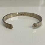 【曜日割引対象外】【中古】アリゾナフリーダム ARIZONA FREEDOM 太陽神 唐草 石付き メンズジュエリー・アクセサリー バングル シルバー 201goods-795 VB